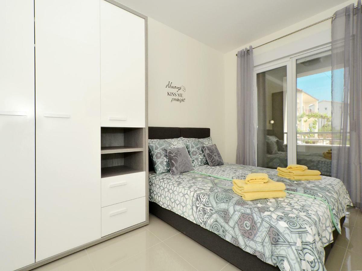Sunshine Apartment Trogir Exterior photo