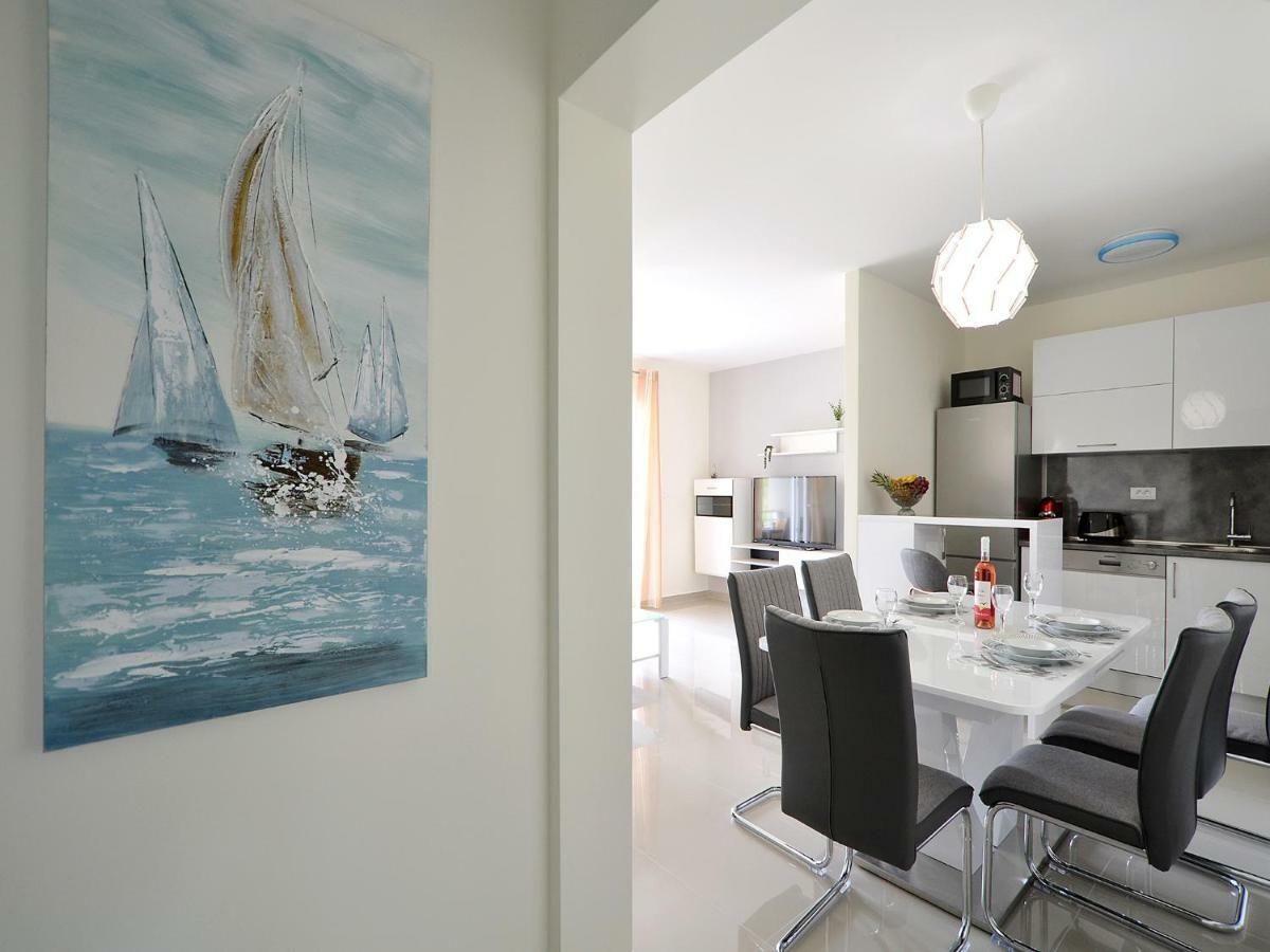 Sunshine Apartment Trogir Exterior photo